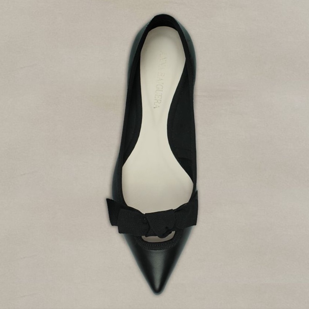 Anna Baiguera Pointy Flats